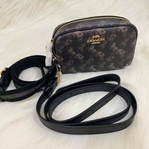 COACH CONVERTIBLE BELT BAG WITH HORSE & CARRIAGE P